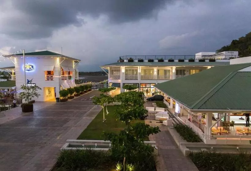 هتل Marina Pez Vela Villas