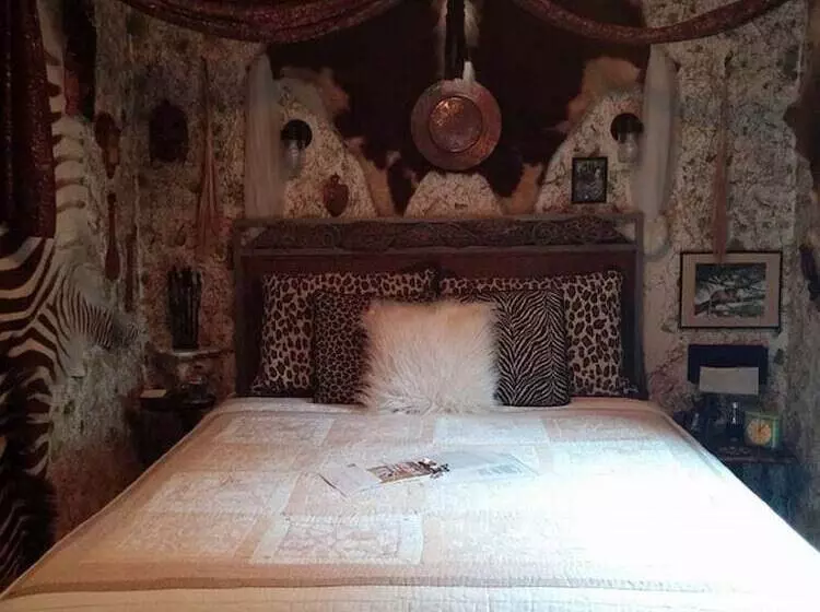 Hotelli Oasis Bed And Breakfast