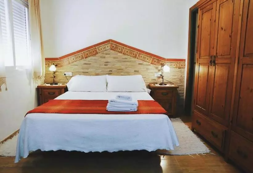 هتل Posada Alpujarra Sol