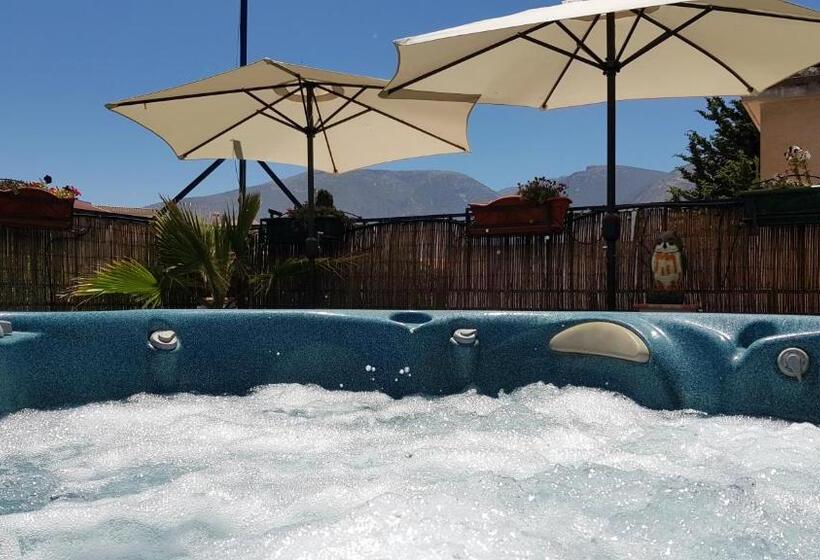 호텔 Posada Alpujarra Sol