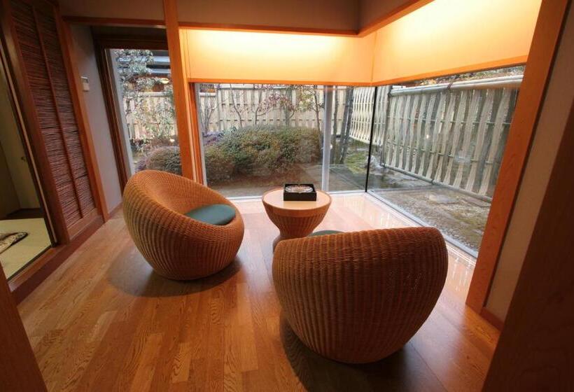 Hotel Sekitaitei Ishida