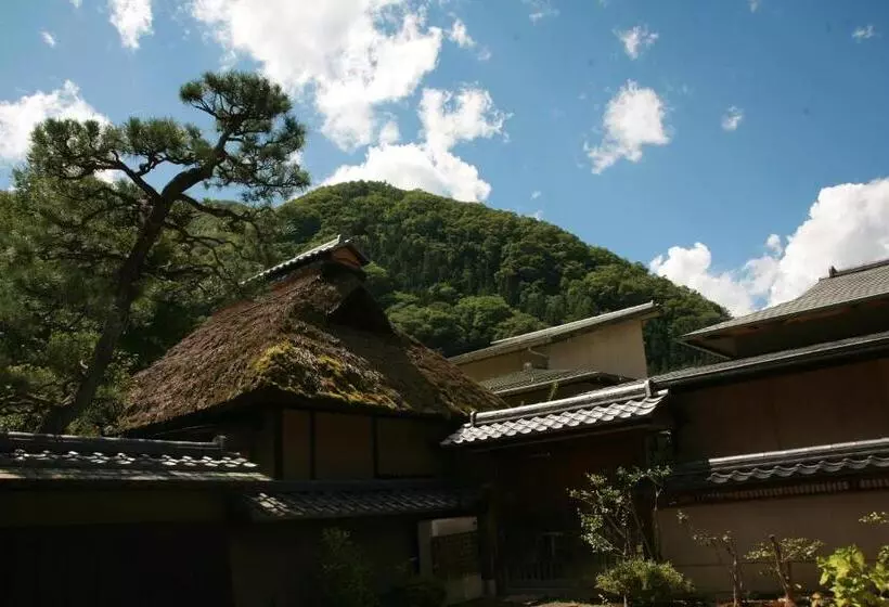 Hotelli Sekitaitei Ishida