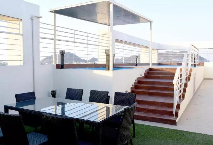 ホテル Starlit Suites Neemrana