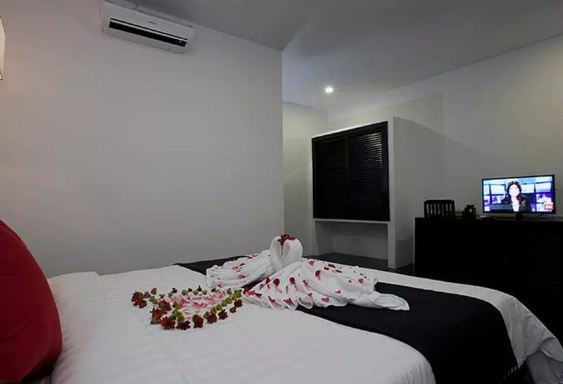 ホテル The Angkor Crescent