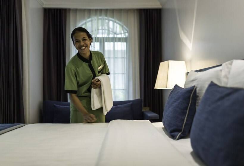 هتل The Cyclo Siem Reap