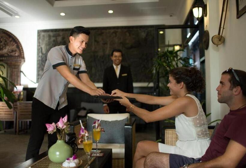 هتل The Cyclo Siem Reap