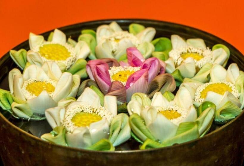 هتل The Cyclo Siem Reap