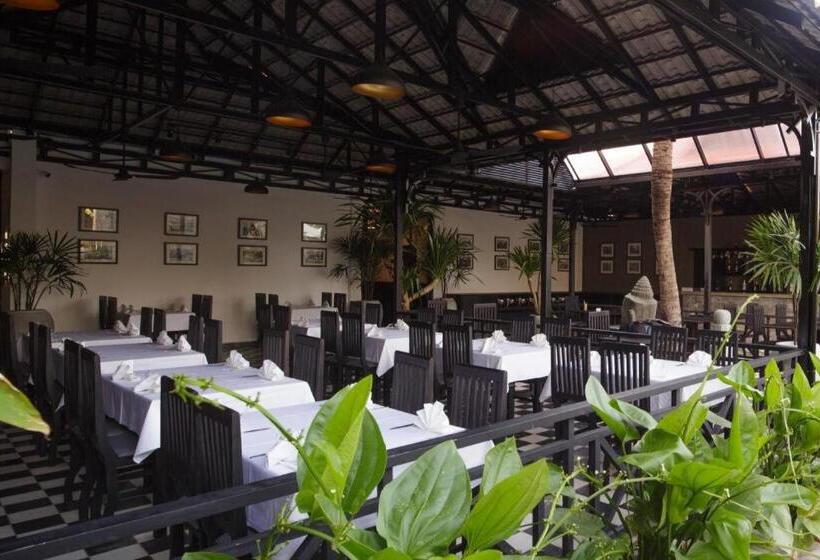 هتل The Cyclo Siem Reap