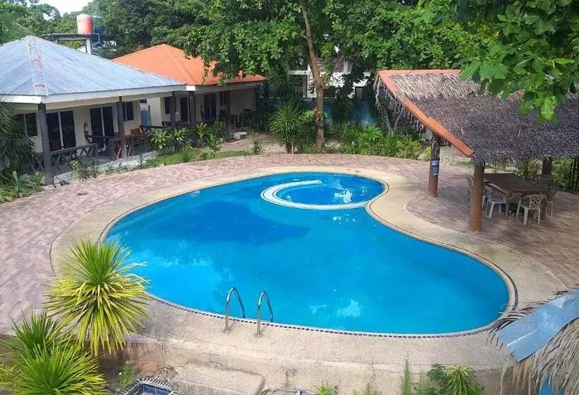 ホテル The Sharks Tail Dive Center