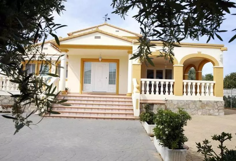 هتل Villa Natura