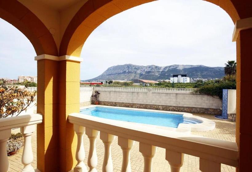 בית מלון כפרי Villa Natura