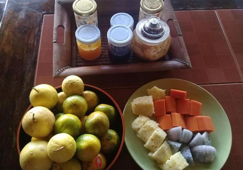 호텔 Baan Suan Jantra Home Stay