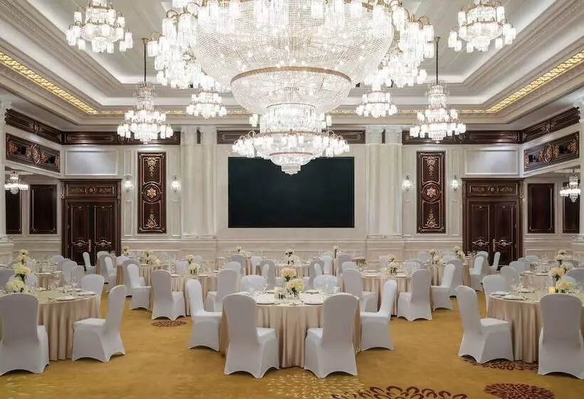 Delta Hotels By Marriott Shanghai Baoshan