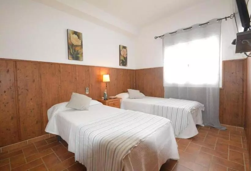 هتل Habitaciones Baleares