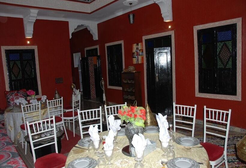 Hotel Kasbah Red Castel Hostel