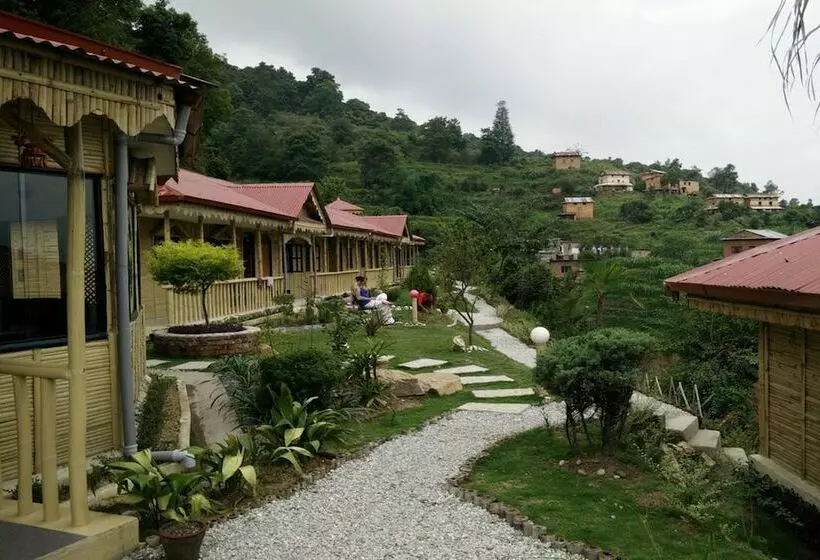 هتل Nepal Yoga Retreat