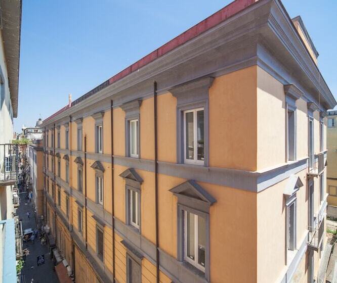 هتل Palazzo Marigliano   Rooms & Suites
