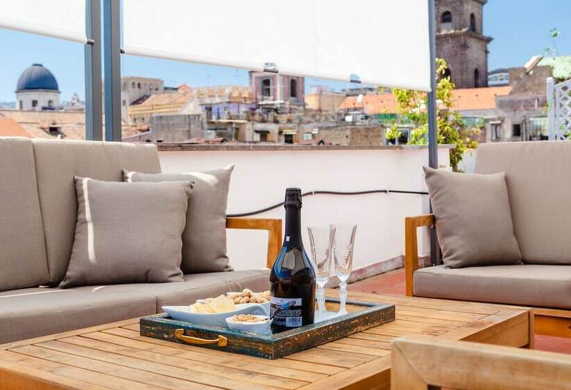 هتل Palazzo Marigliano   Rooms & Suites