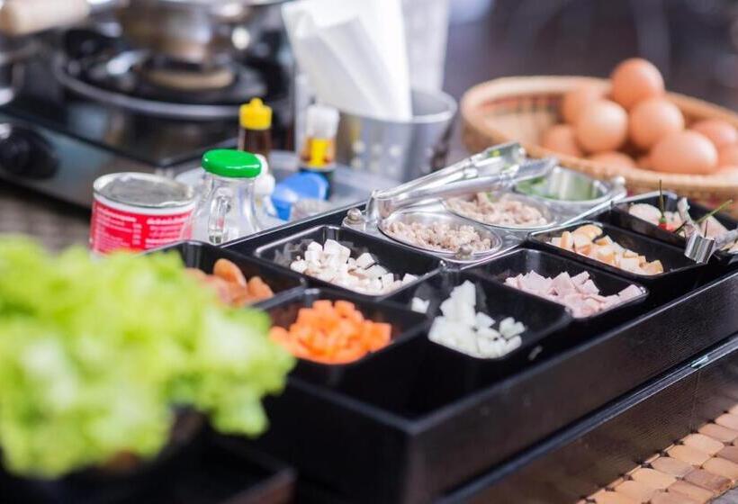 ホテル Romyen Garden Place