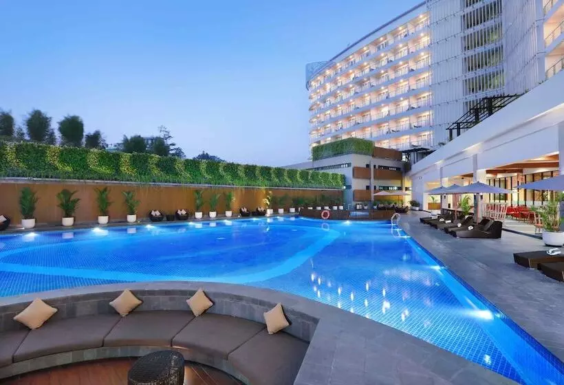 The Alana Hotel And Conference Sentul City By Aston