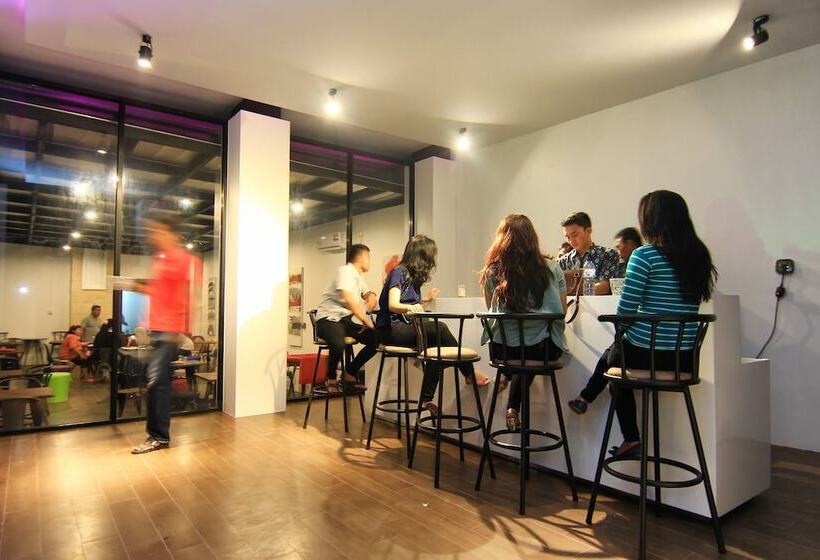 בית מלון כפרי The Baliview Luxury Villas & Resto