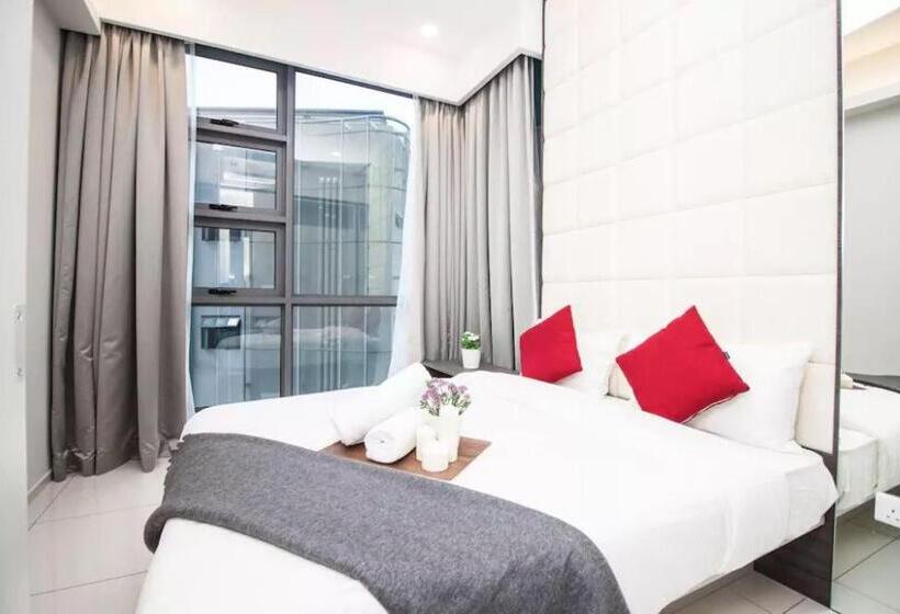 هتل The Robertson Residence