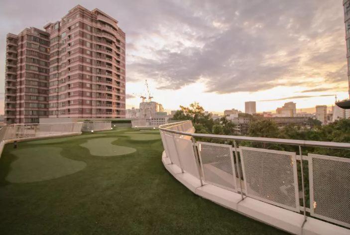 هتل The Robertson Residence