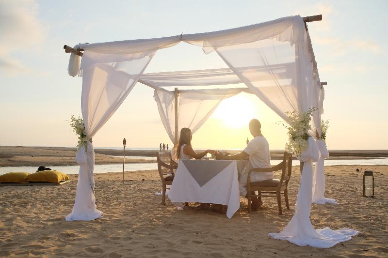 Szálloda Devasom Khao Lak Beach Resort & Villas