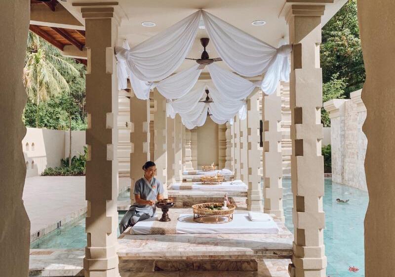 Szálloda Devasom Khao Lak Beach Resort & Villas