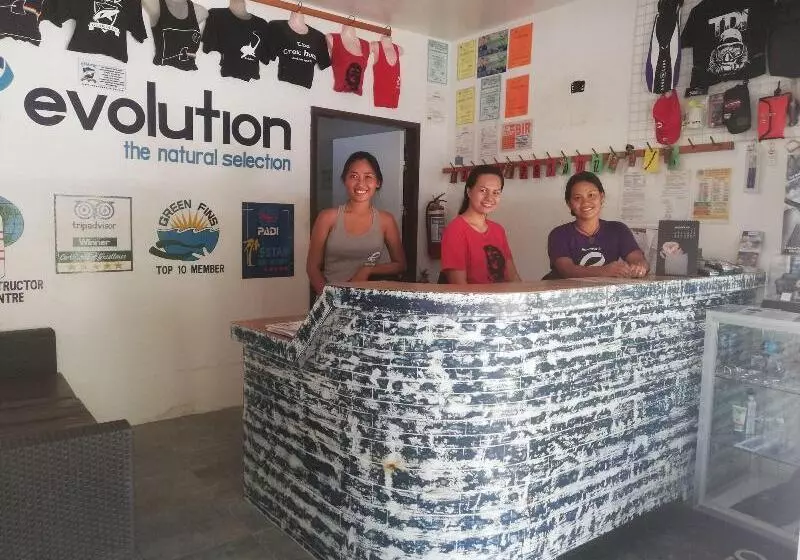 Hotel Evolution Dive And Beach Resort