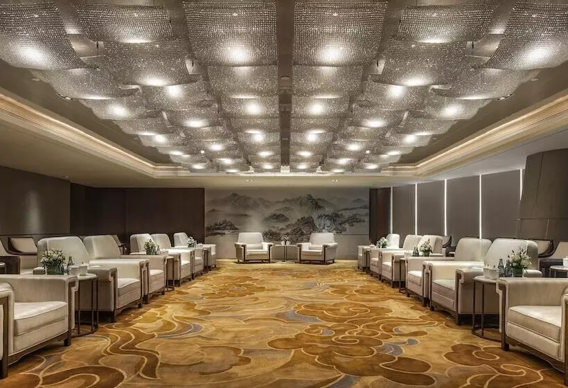 Intercontinental Tianjin Yujiapu Hotel & Residences, An Ihg