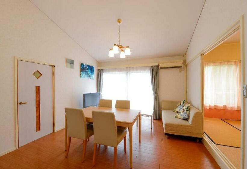 בית מלון כפרי Le Nessa Jyogasaki