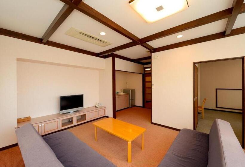 בית מלון כפרי Le Nessa Jyogasaki