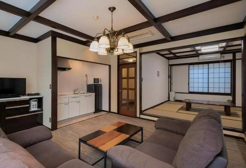 Hotelli Le Nessa Jyogasaki