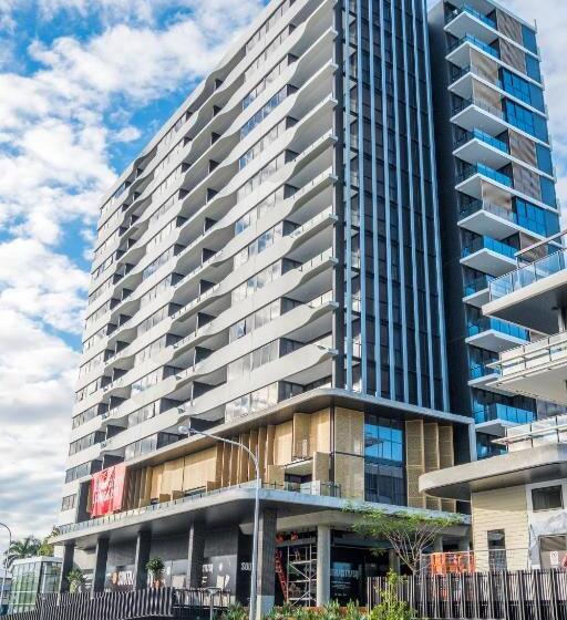 Airtrip Apartments At Woolloongabba