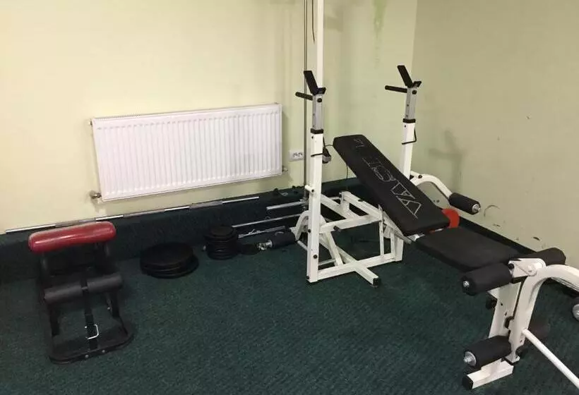 هاستل Karavella