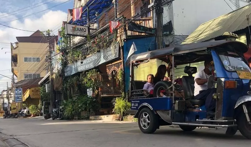 ユースホステル Tiamo Chiangrai Central