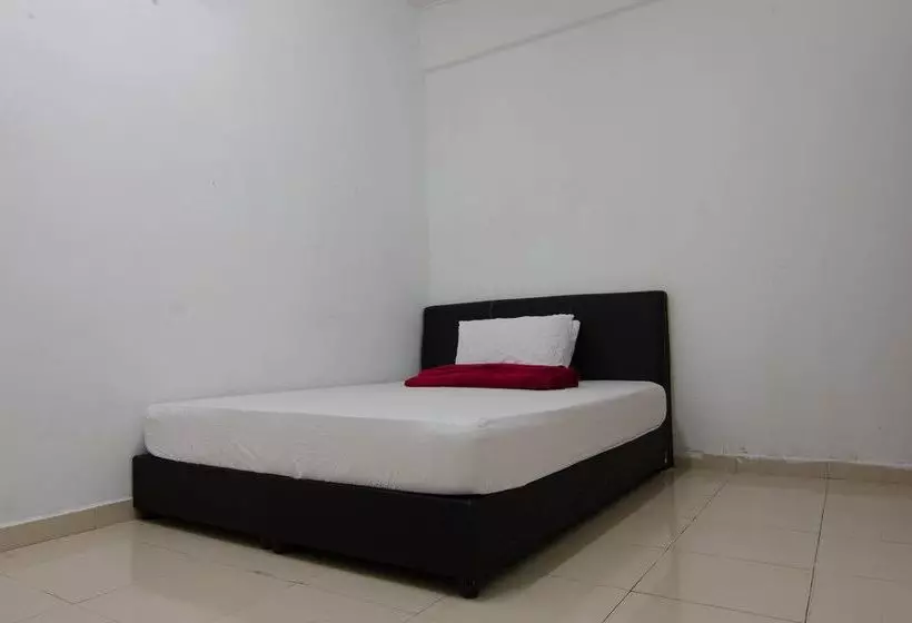 Aamiaismajoitus (B&B) Anggerik Residence