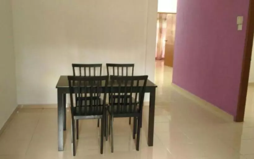 Aamiaismajoitus (B&B) Anggerik Residence