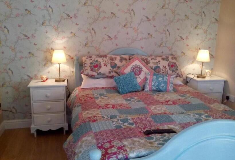 مبيت وإفطار Brampton Dales Farm