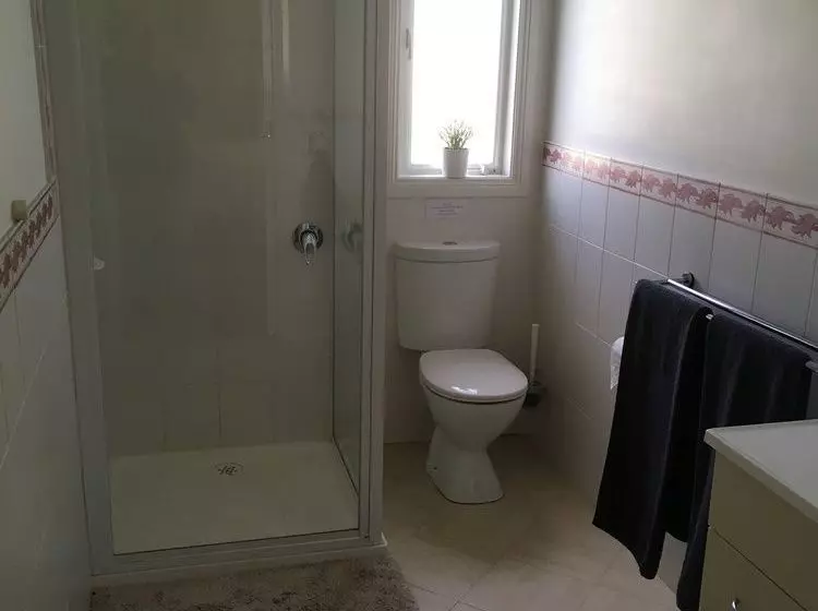 ベッドアンドブレックファースト Glenlowren