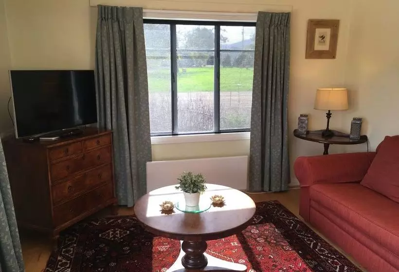 ベッドアンドブレックファースト Glenlowren