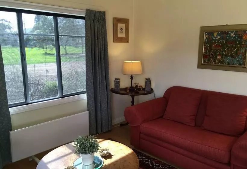 ベッドアンドブレックファースト Glenlowren