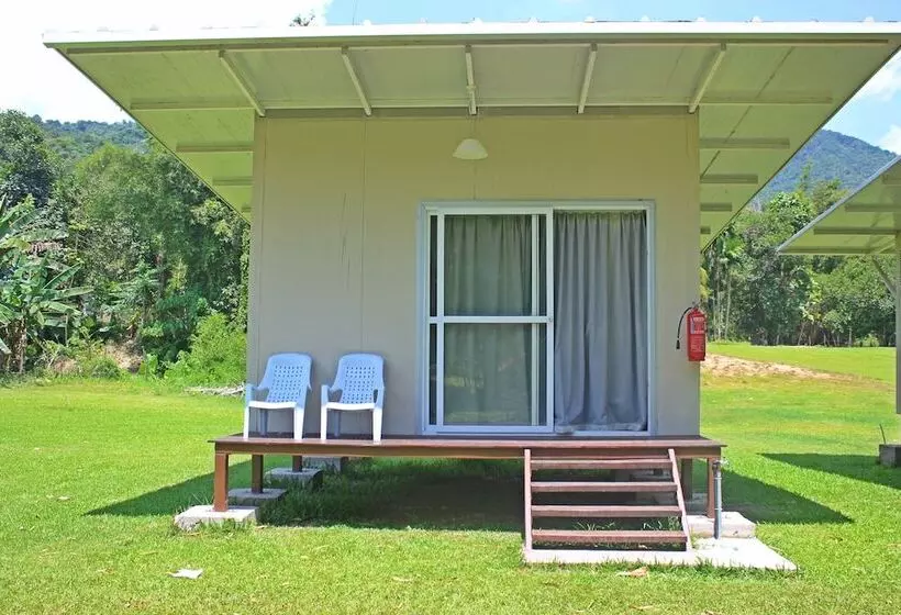 Aamiaismajoitus (B&B) Kiulu Riverside Chalet