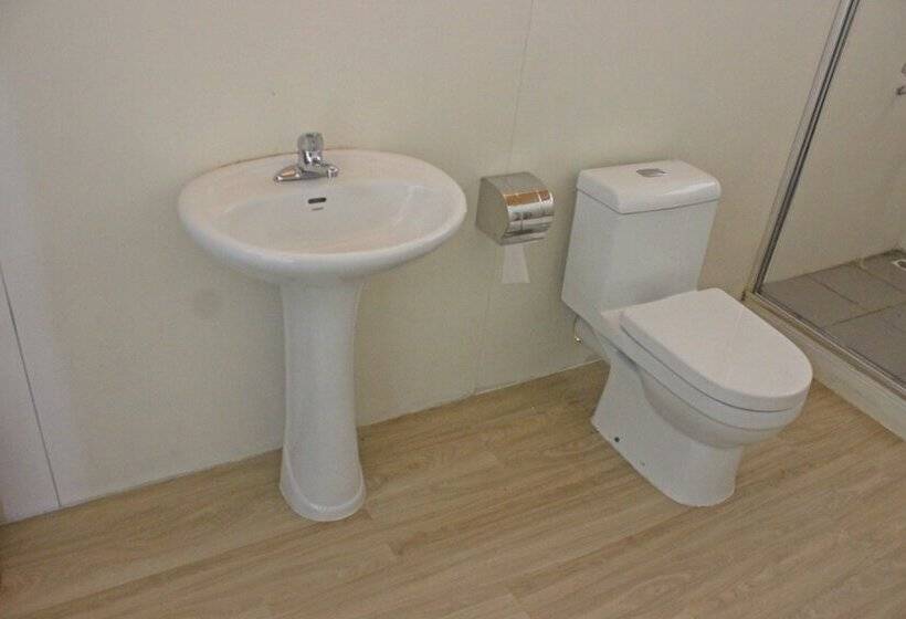 Nocleg ze śniadaniem Kiulu Riverside Chalet