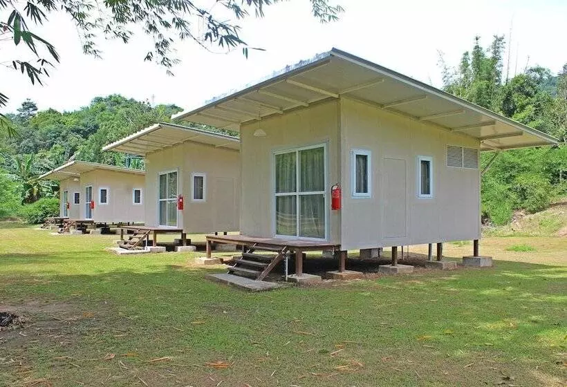 Aamiaismajoitus (B&B) Kiulu Riverside Chalet