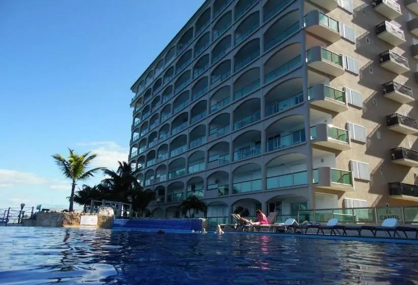 El Cantil Condo Resort