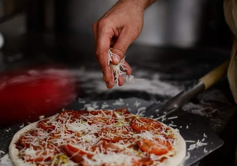 פונדק The Exchange