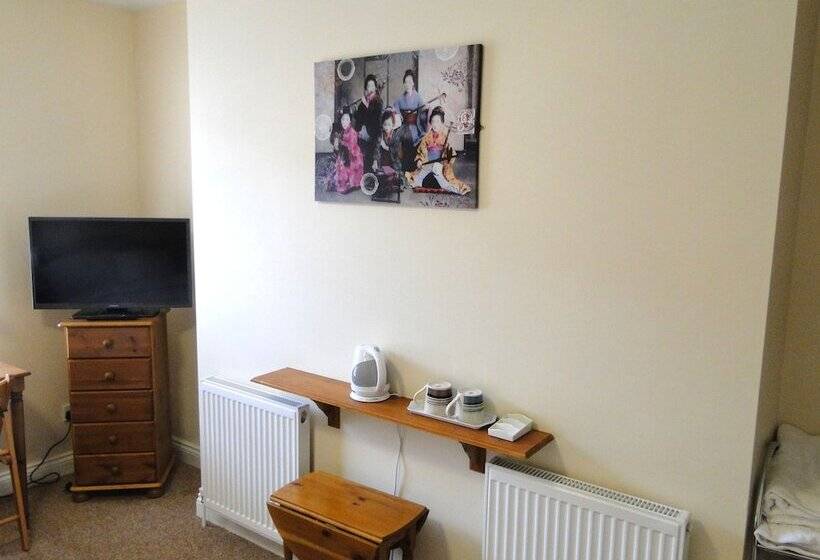 פונדק The Exchange