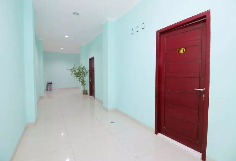 ホテル Airy Syariah Pemurus Dalam Raya Banjar Indah Permai Banjarmasin